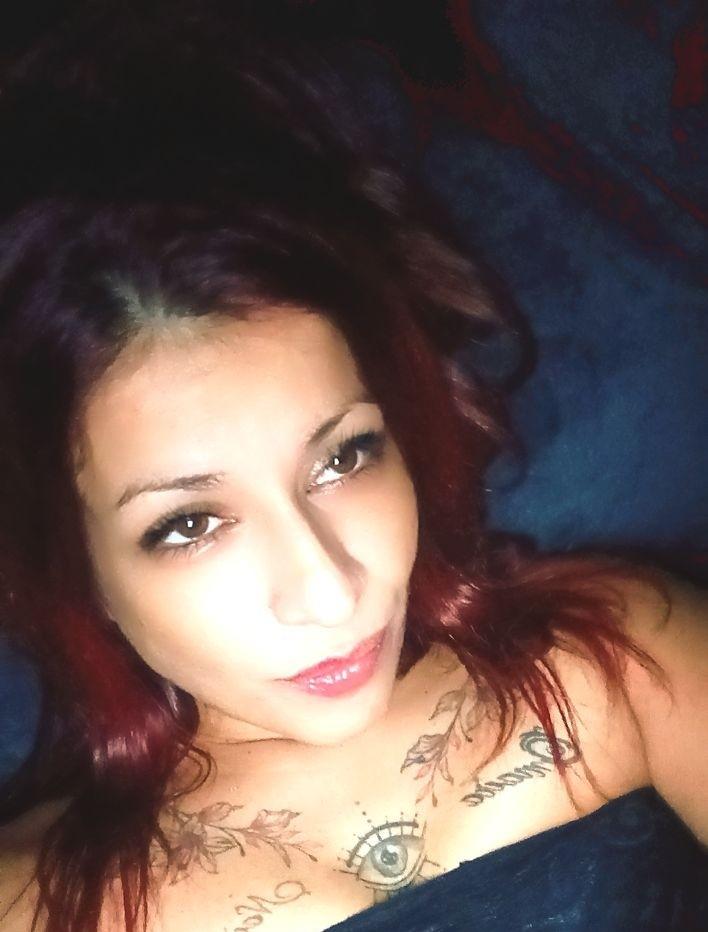 Chica busca chico en Sevilla: 