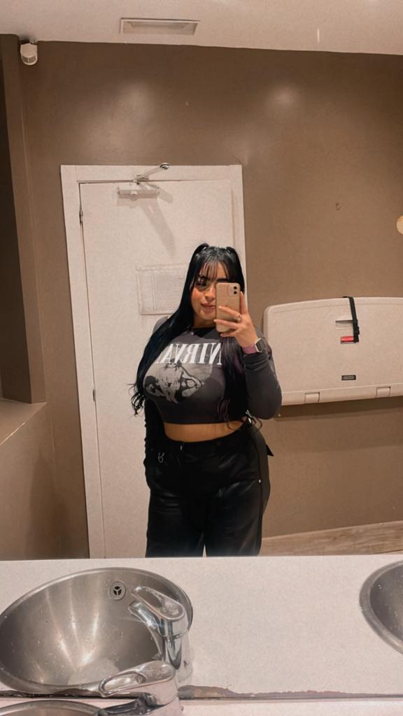 631132609: Chica busca chico en Madrid