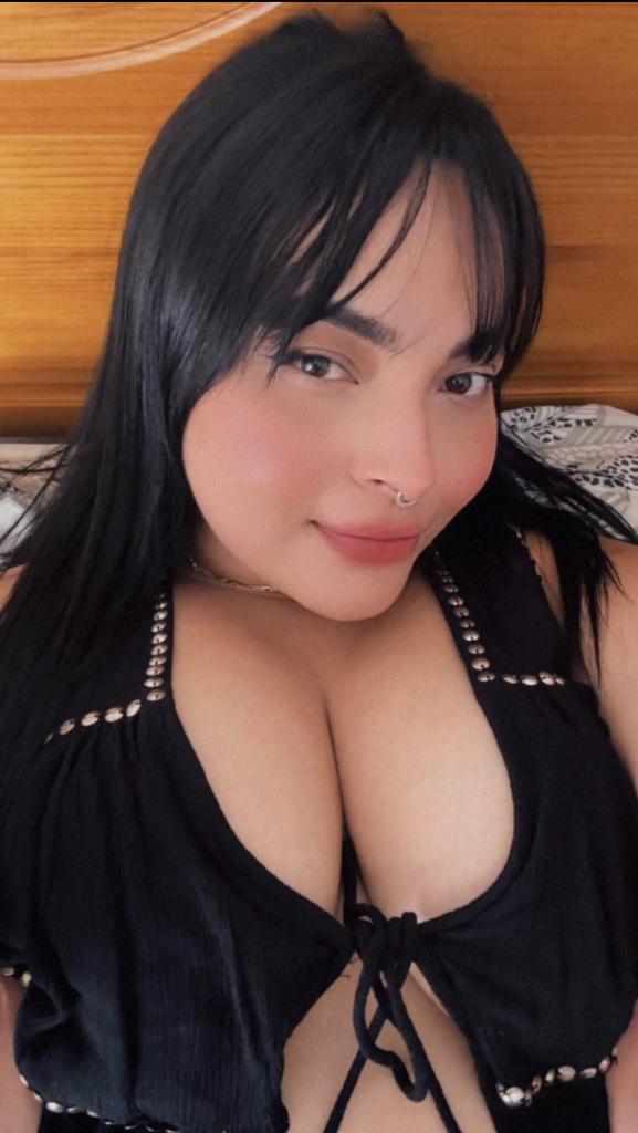 631132609: Chica busca chico en Madrid