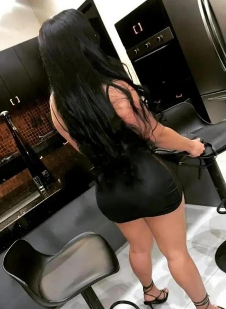 Chica busca chico en Valencia: 