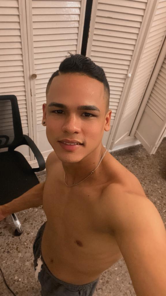 Chico busca chica en Murcia: 