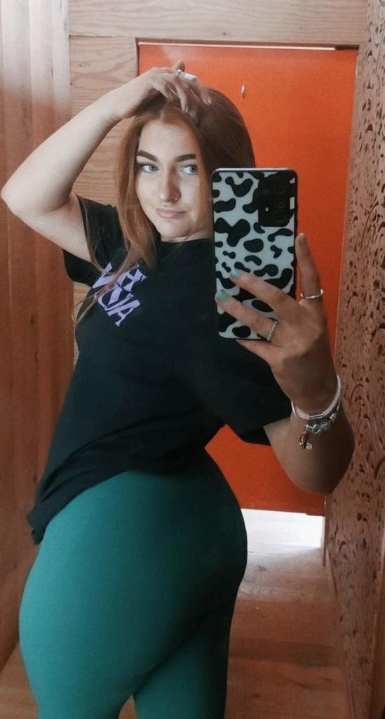 Chica busca chico en Granada: 