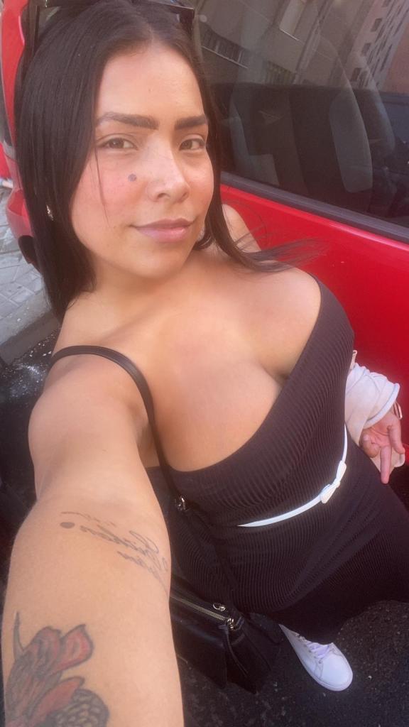 657736241: Chica busca chico en Huelva