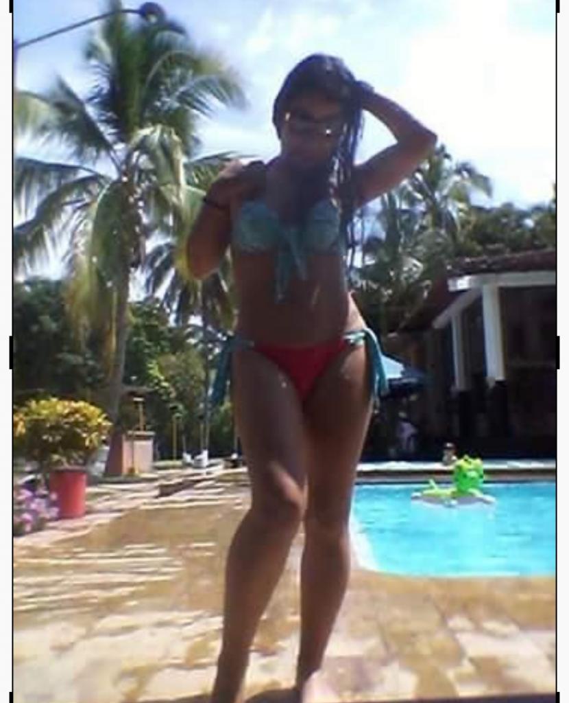 Chica busca chico en Cádiz: 