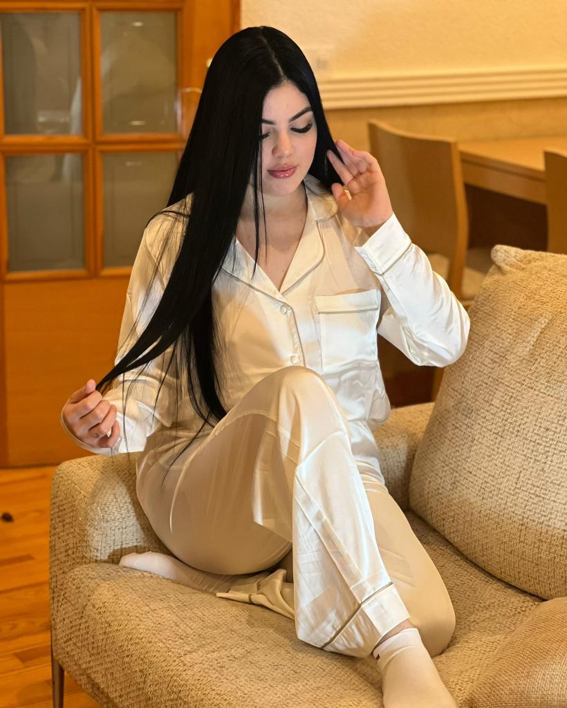 637897914: Chica busca chico en La Coruña