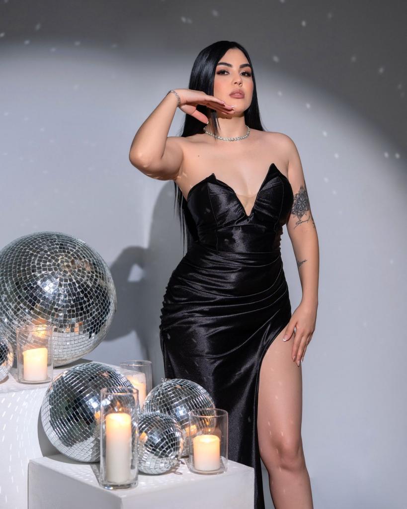 Chica busca chico en La Coruña: 