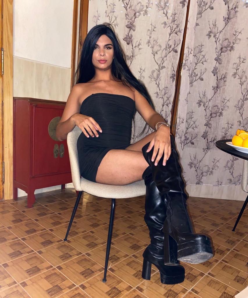 637779185: Travesti en Alicante