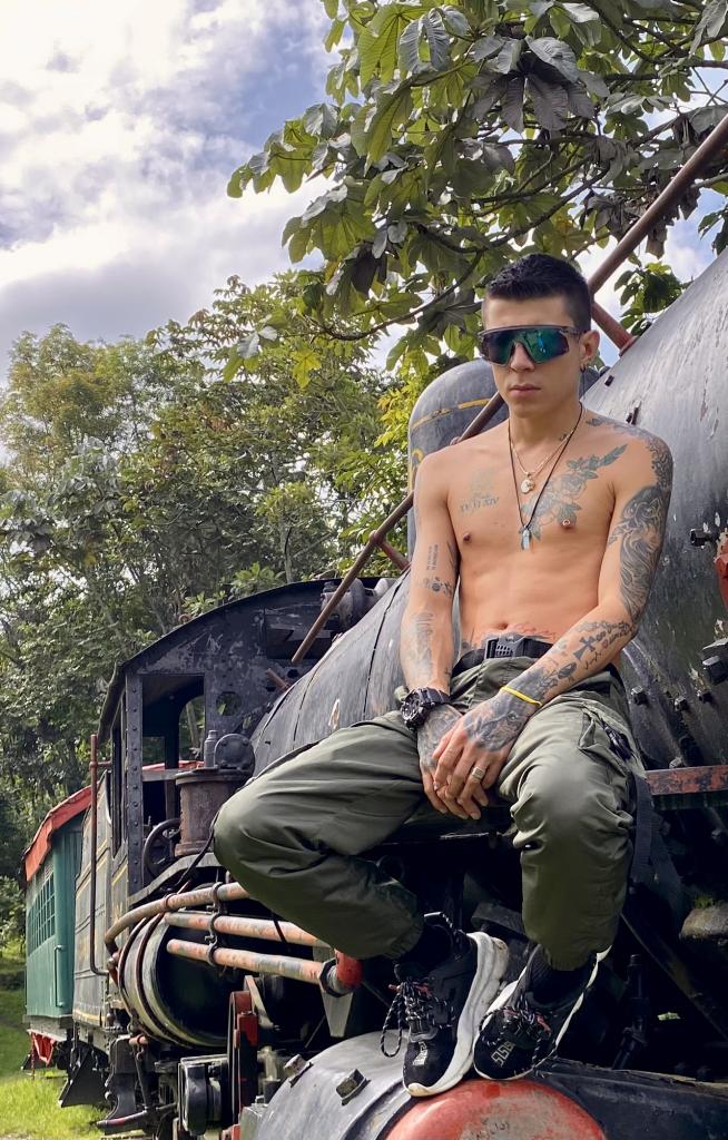 Chico busca chica en Barcelona: 