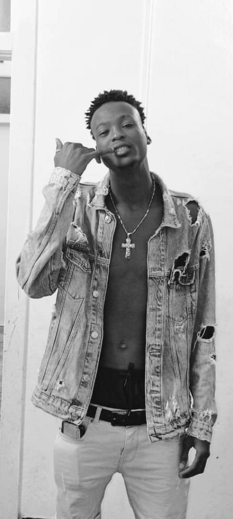 Chico busca chica en Barcelona: 