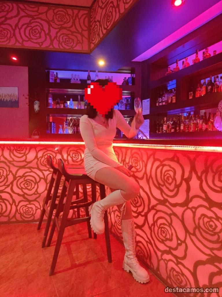 Chica busca chico en Almería: 