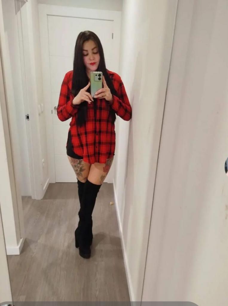 Chica busca chico en Sevilla: 