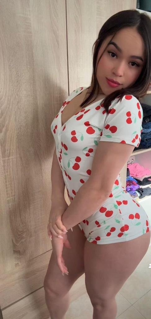 604973674: Chica busca chico en Madrid