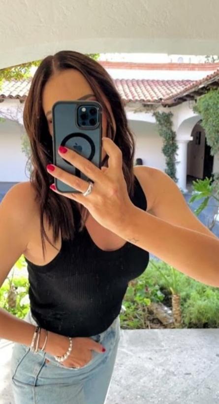 Chica busca chico en Tenerife: 