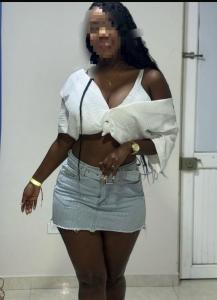 643010630: Chica busca chico en Almería