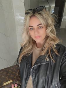 672170047: Chica busca chico en Valladolid