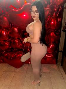 644313281: Chica busca chico en Almería