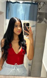 624425314: Chica busca chico en Barcelona