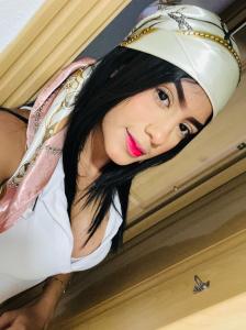 661219097: Chica busca chico en Barcelona