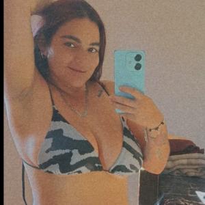 643764866: Chica busca chico en Tenerife