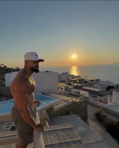 671854137: Chico busca chica en Málaga