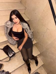 625234237: Chica busca chico en Zaragoza