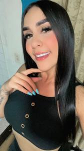 674970493: Chica busca chico en Málaga