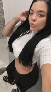 631565867: Chica busca chico en Barcelona