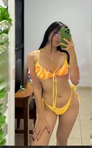 663456186: Chica busca chico en Málaga