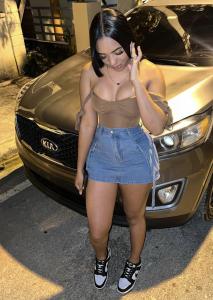 672528885: Chica busca chico en Pontevedra