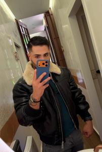 643252843: Chico busca chica en Badajoz