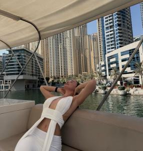 613466131: Chica busca chico en Málaga