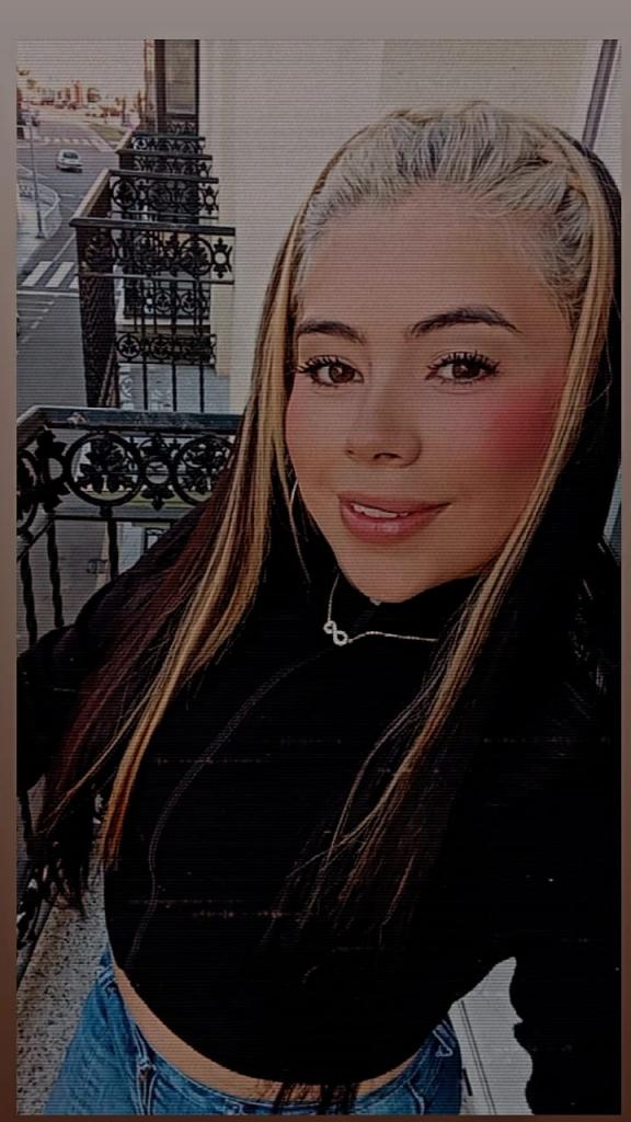 642021831: Chica busca chico en Málaga