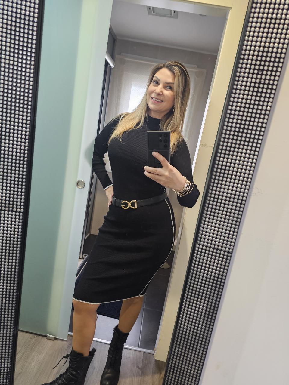 Chica busca chico en Pontevedra: Chica busca chico