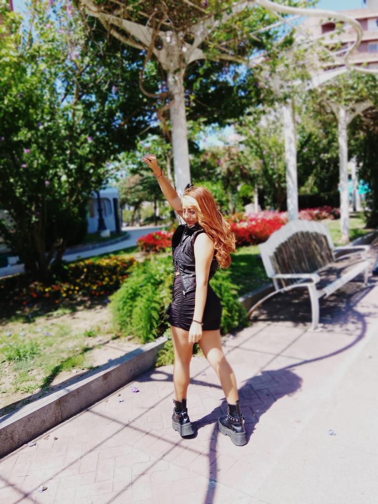 Chica busca chico en Asturias: 