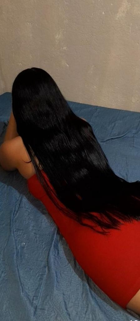 Chica busca chico en Tenerife: 