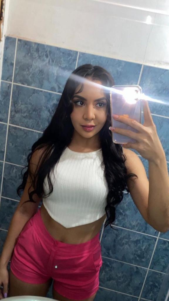 Chica busca chico en Tenerife: Chica busca chico