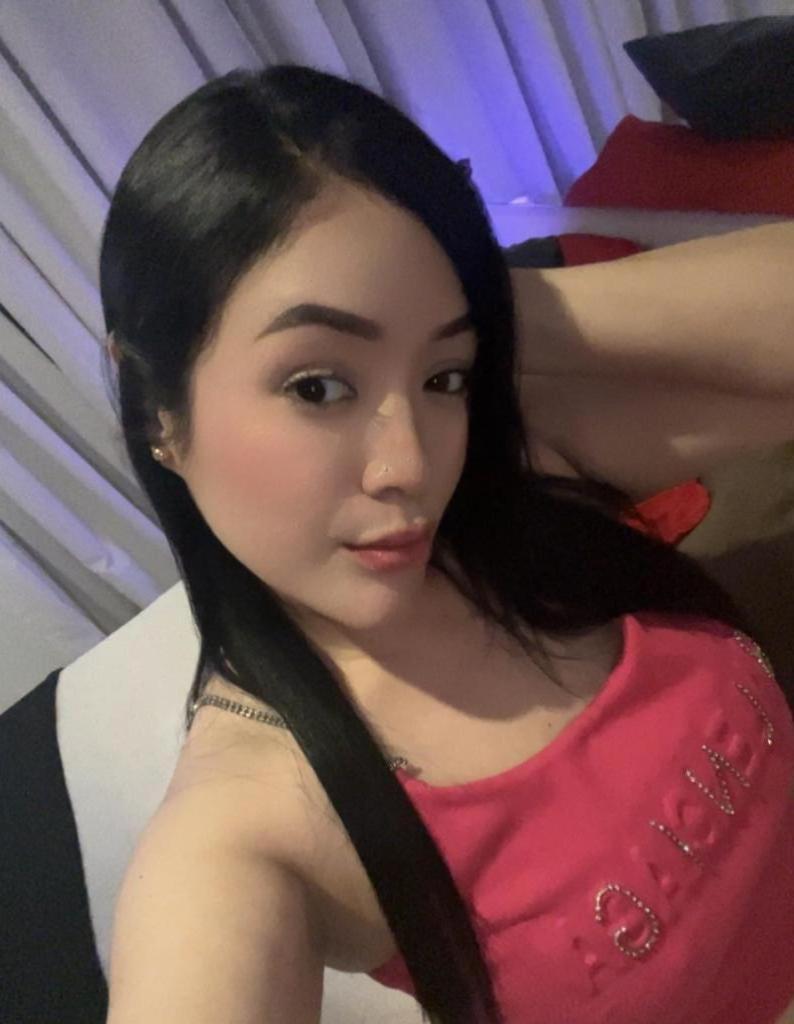 Chica busca chico en Almería: 