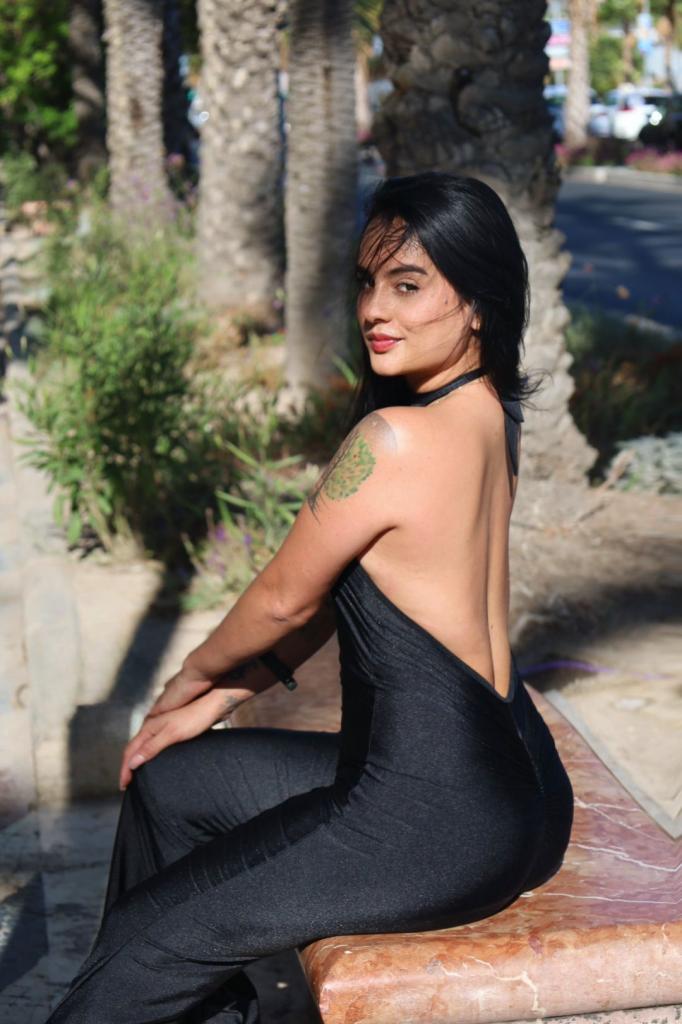 Chica busca chico en Alicante: 