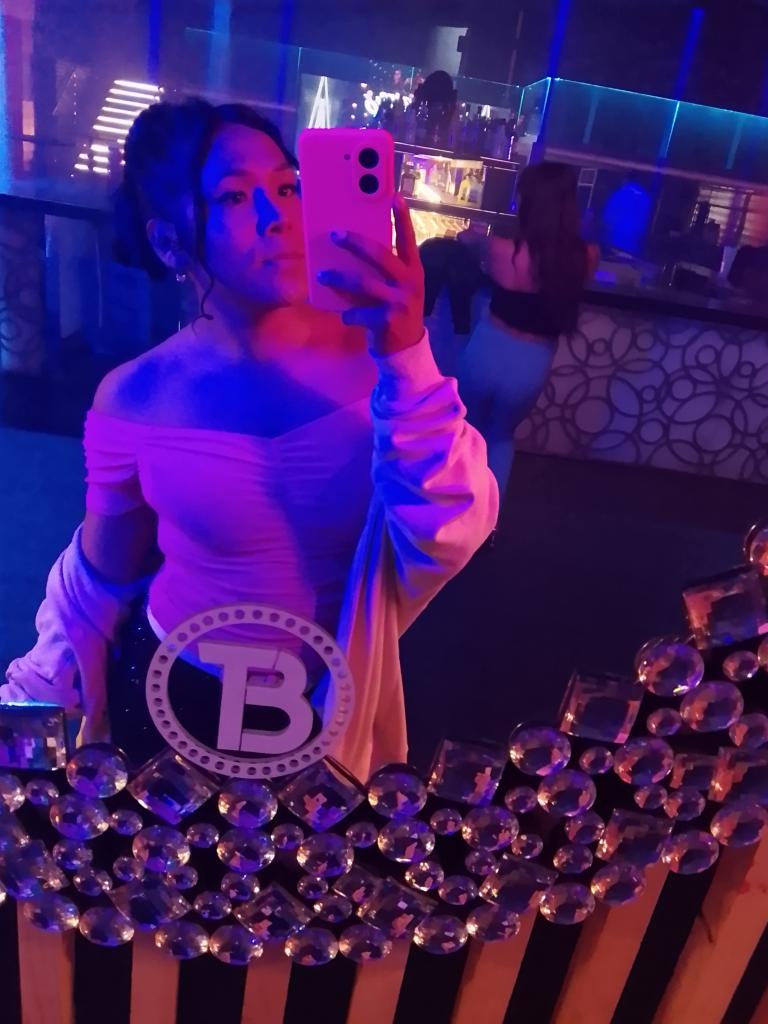 613506114: Travesti en Badajoz