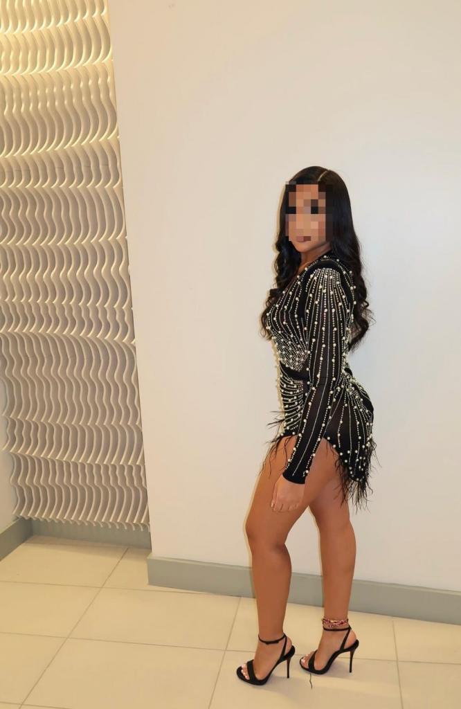 Chica busca chico en Cuenca: 