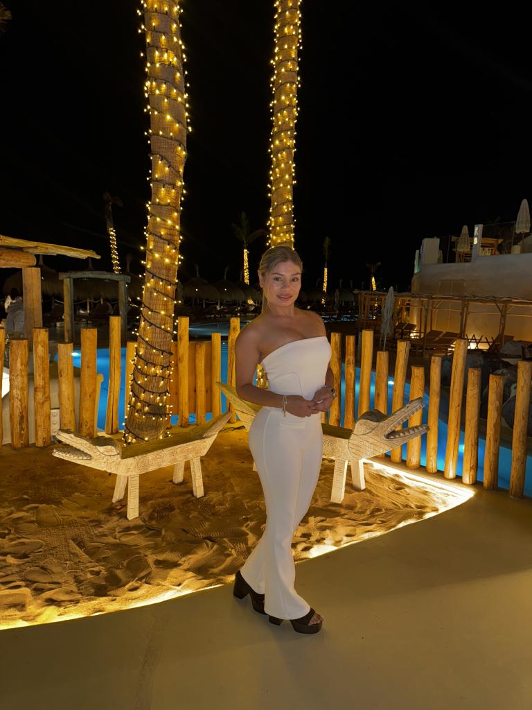 Chica busca chico en Tenerife: 