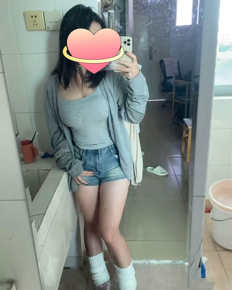 Chica busca chico en Granada: 