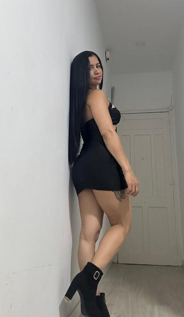 Chica busca chico en Ceuta: 