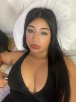 631757288: Chica busca chico en Barcelona