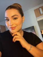 613696413: Chica busca chico en Málaga