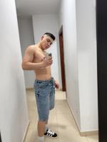 688753947: Chico busca chica en Madrid