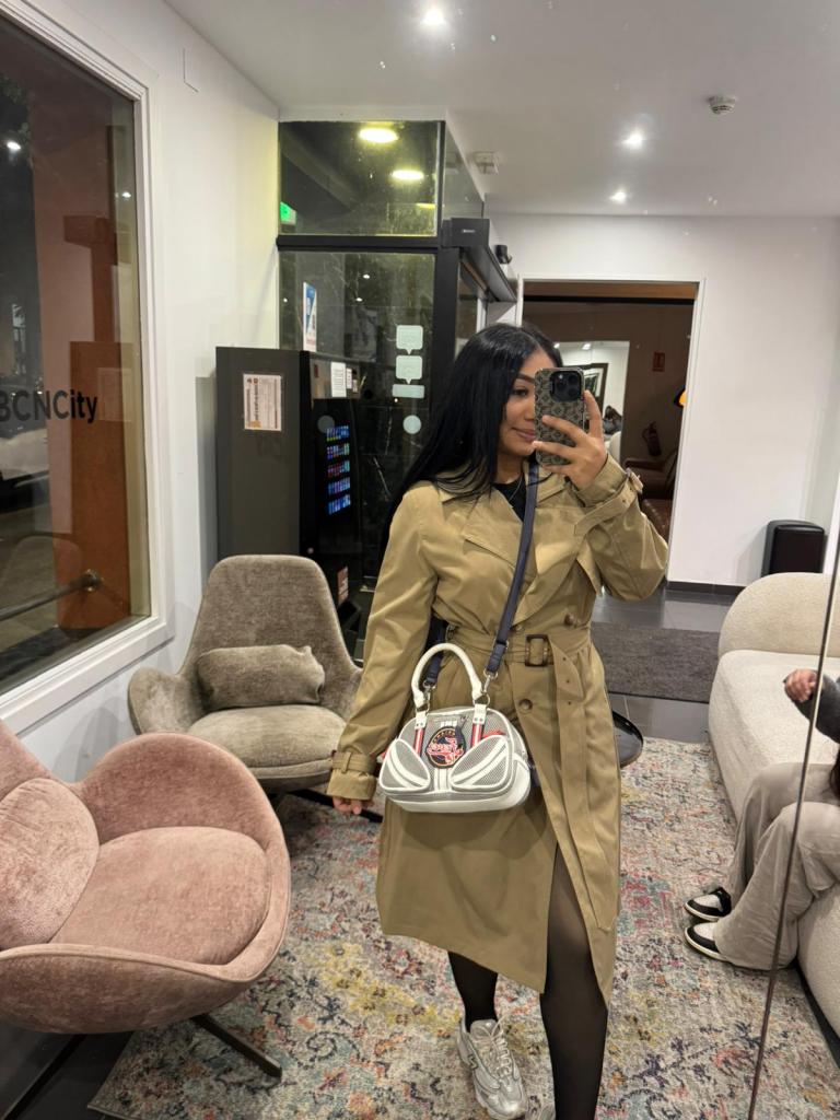 Chica busca chico en Granada: 