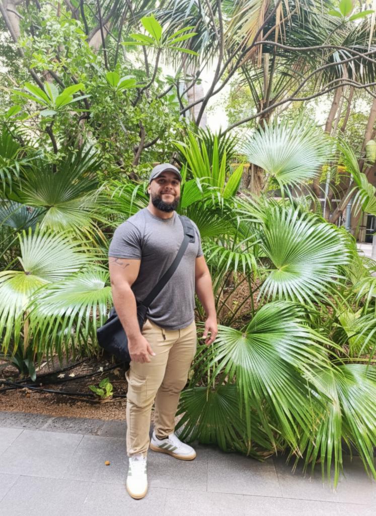 Chico busca chica en Tenerife: 