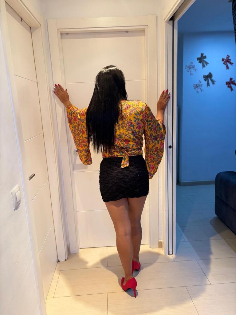 Chica busca chico en Cádiz: 