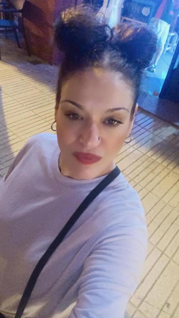 722838322: Chica busca chico en Valencia